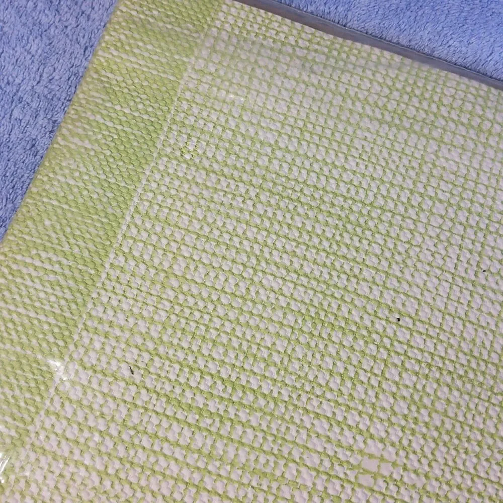 (10) Open Vintage Dixie Mat Disposable Paper Placemats 4-Ply Green Grid Pattern